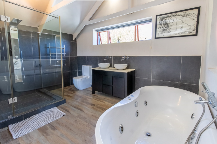 3 Bedroom Property for Sale in Barrydale Western Cape